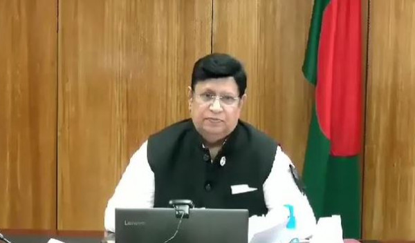 . এ কে আবদুল মোমেন 1