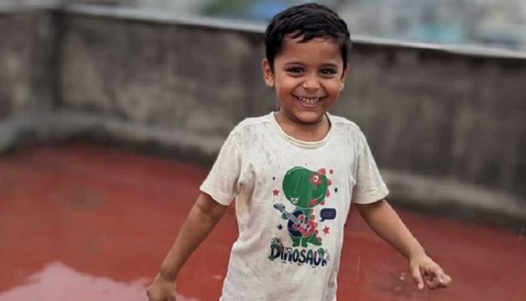 আয়ান আহমেদ