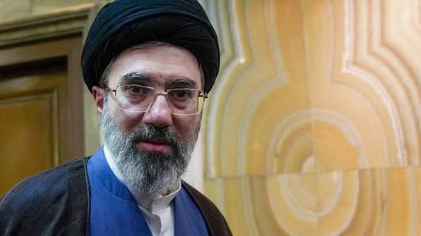 mojtaba khameni pic 6a5c3b1e7733c
